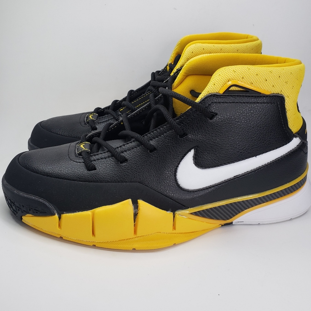 Nike Zoom Kobe 1 Protro Size 12 Black Yello